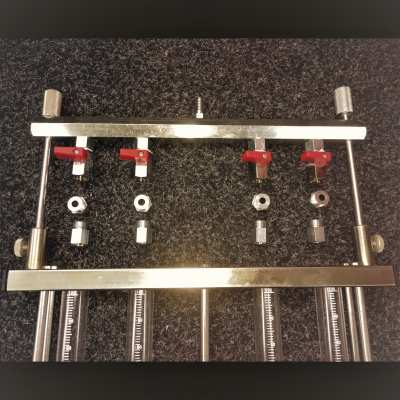 Uređaji za AUTO SERVISE Univerzalna magistrala za testiranje benzinskih dizni UNRA M3